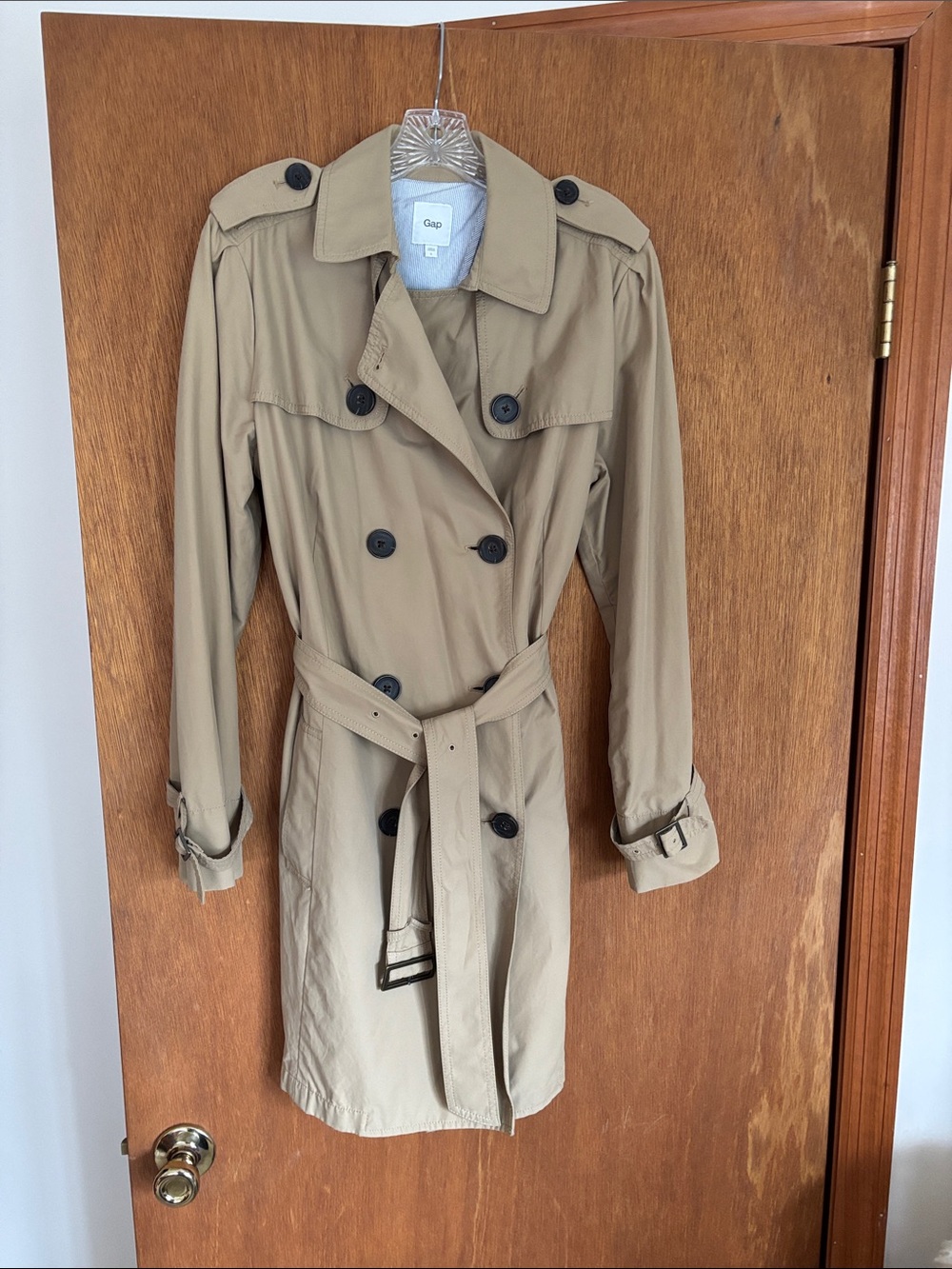 GAP Women's Tan Double-Breasted Trench Coat with Belt
